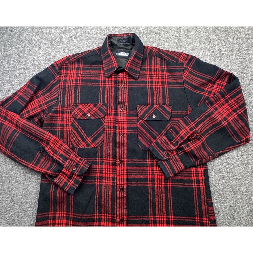 BACKPACKER Outdoors Red Black Plaid Flannel Button Men's Medium 15-15.5‎